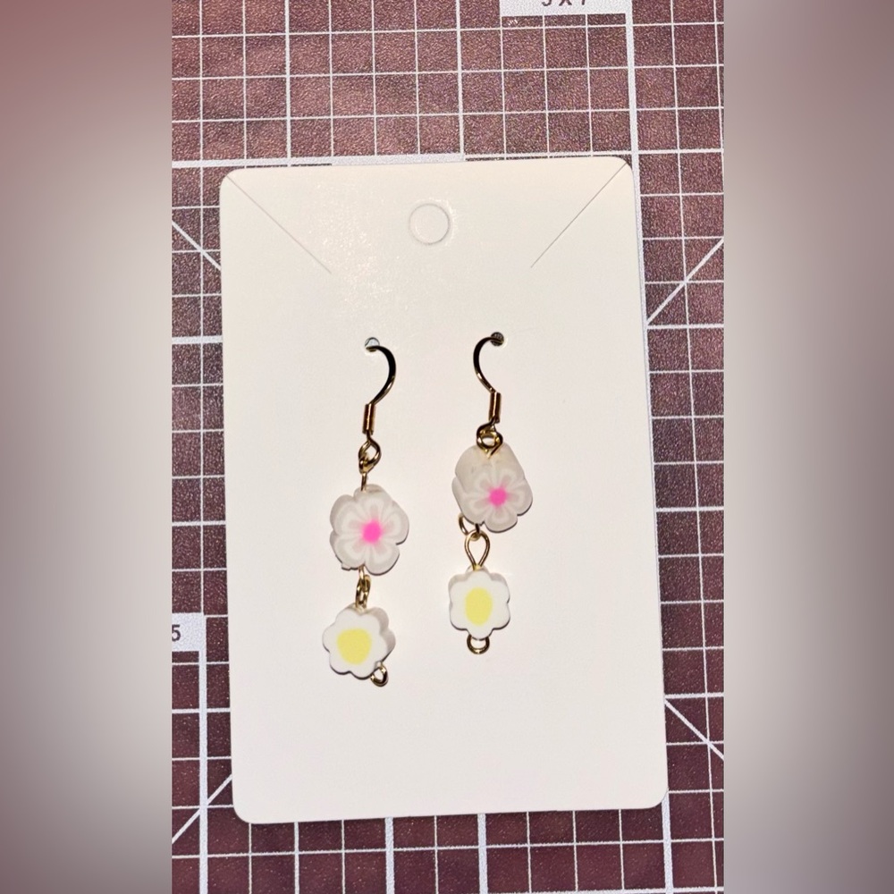 Handmade White Flower Drop Earrings